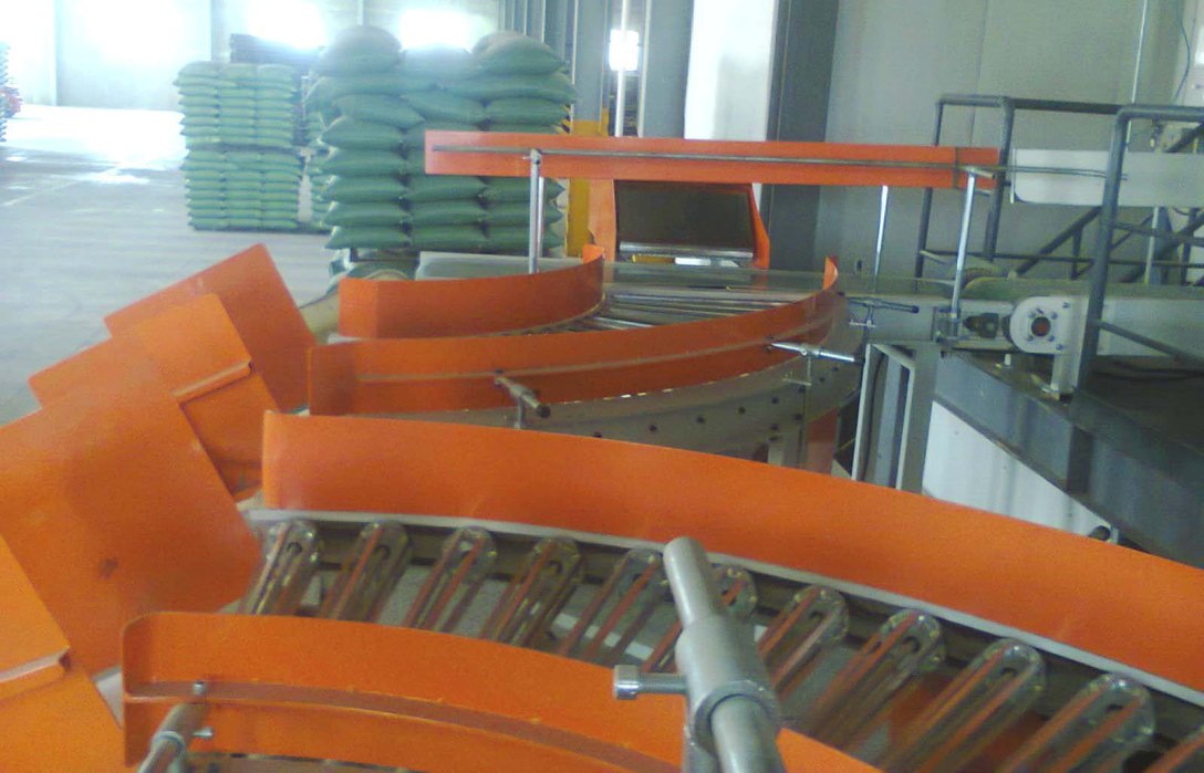 棍型滾筒輸送機-菱形滾筒輸送機